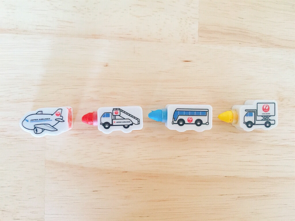 機内でもらえるjalの子ども向けおもちゃ ヒノクニッキ